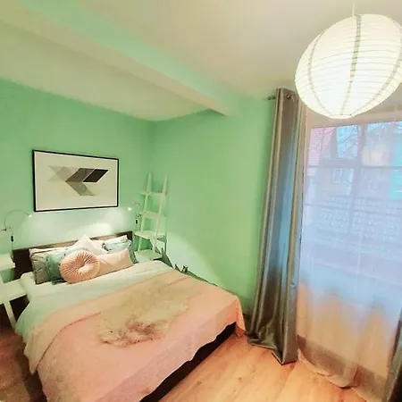 Appartement Vacationclub - Nadrzeczna 2b 10 *